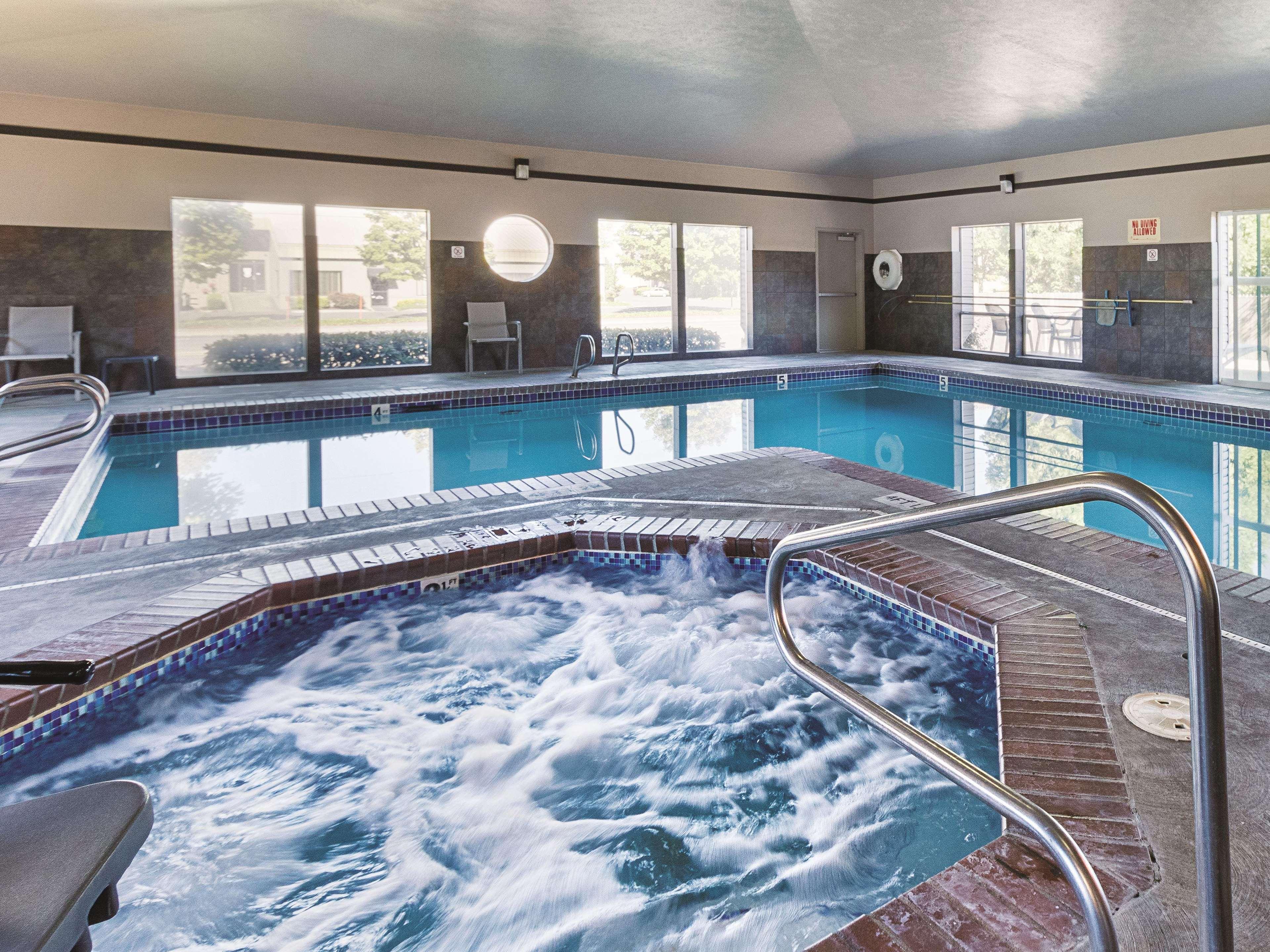 La Quinta By Wyndham Portland Nw Otel Dış mekan fotoğraf