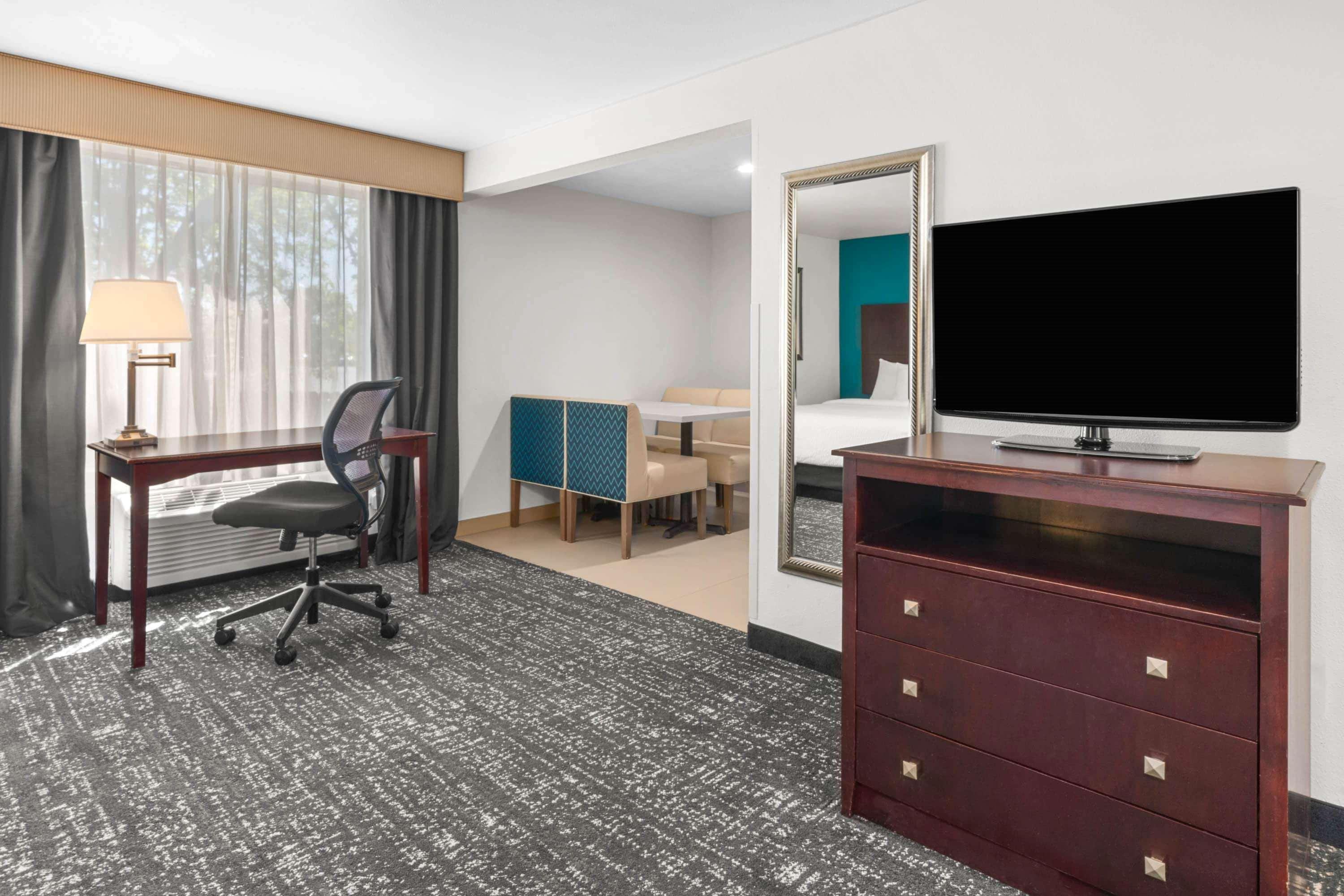 La Quinta By Wyndham Portland Nw Otel Dış mekan fotoğraf