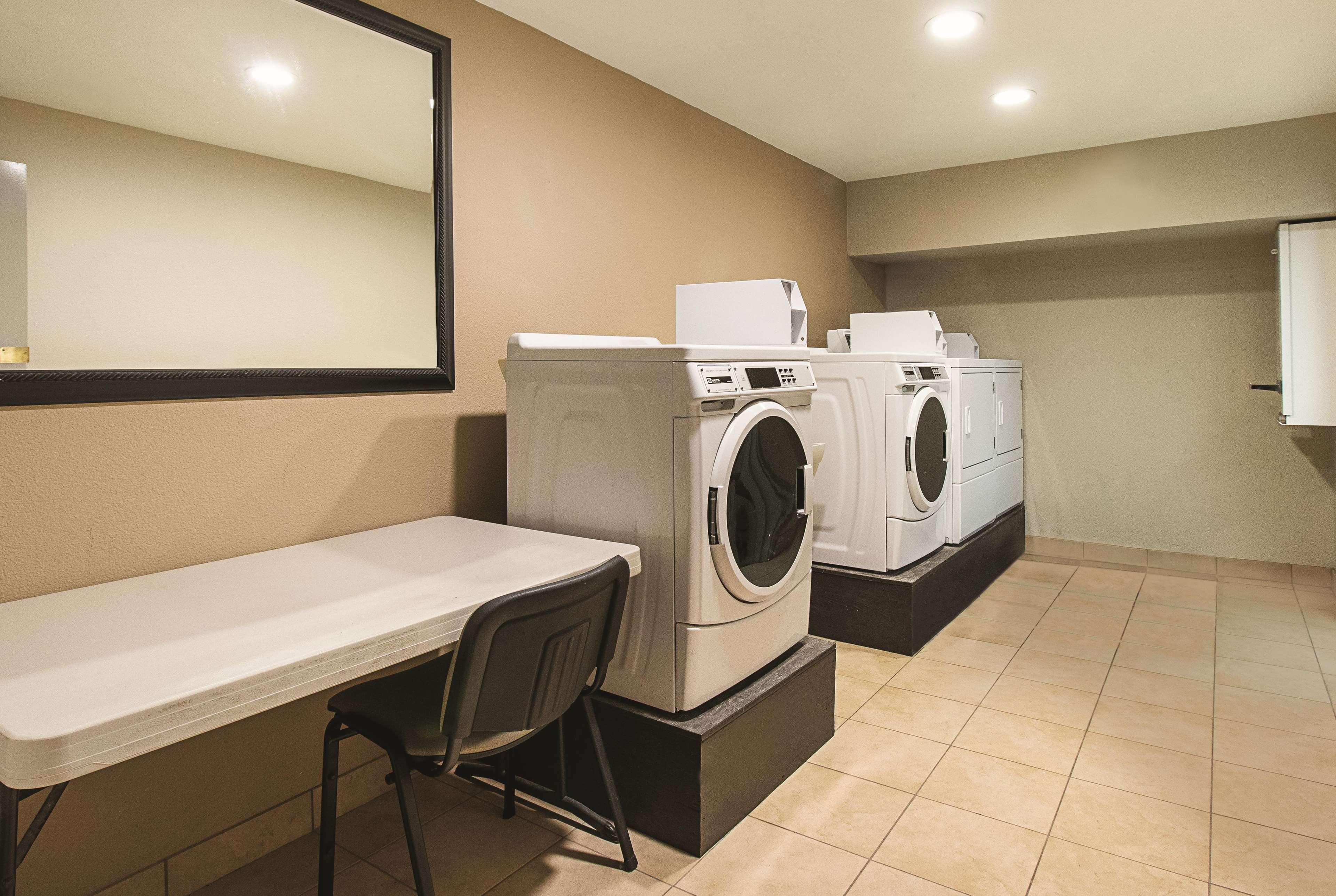 La Quinta By Wyndham Portland Nw Otel Dış mekan fotoğraf