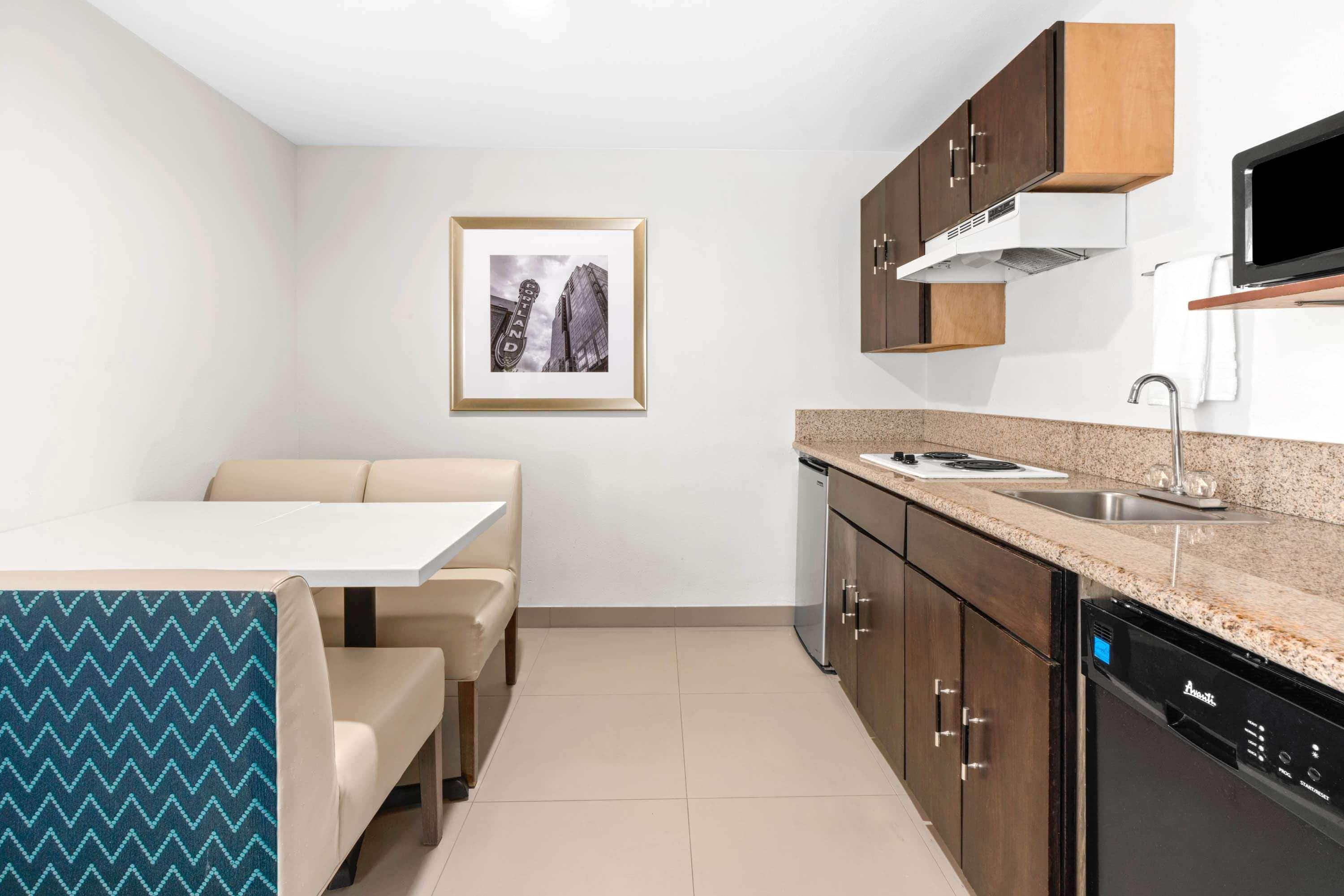 La Quinta By Wyndham Portland Nw Otel Dış mekan fotoğraf